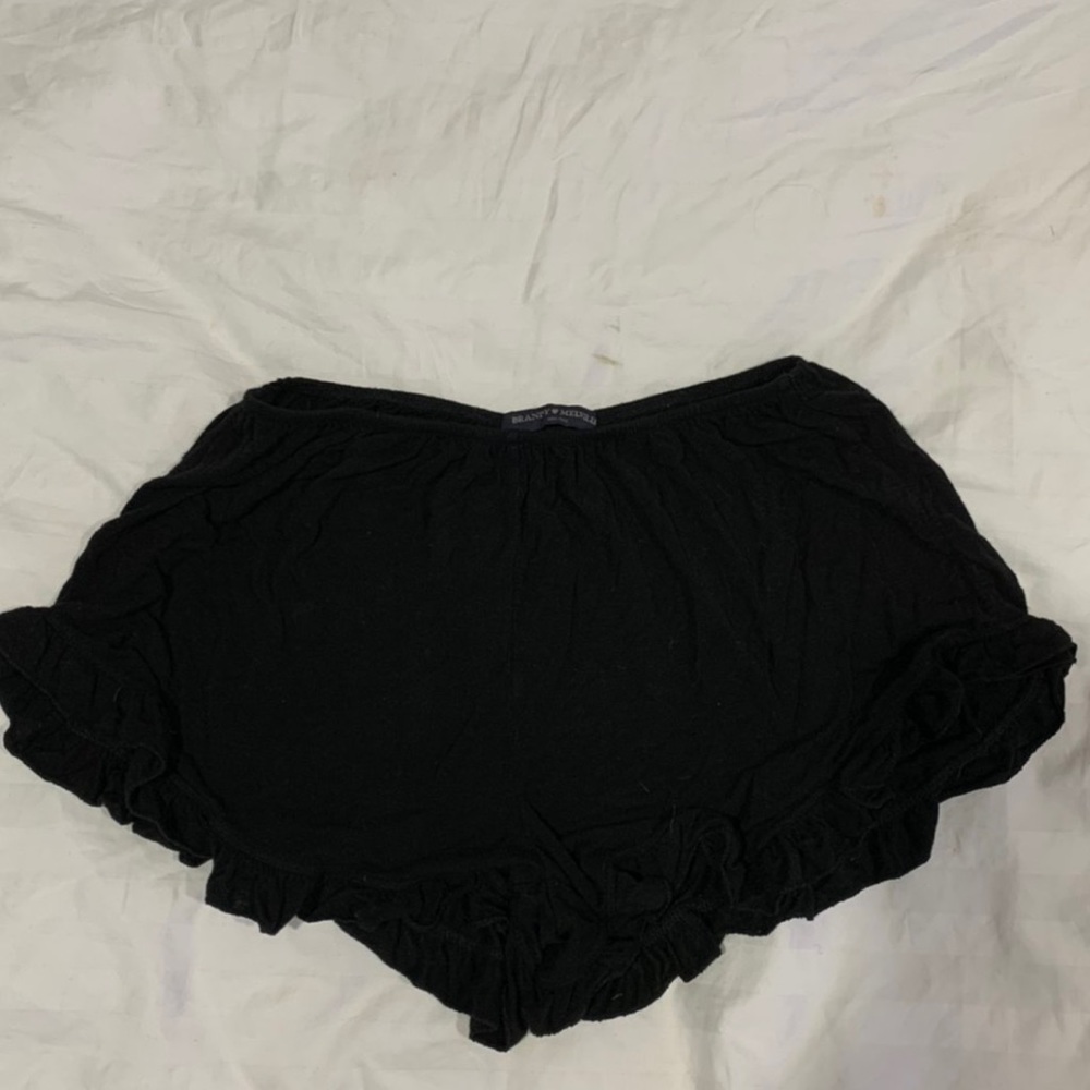 brandy melville black flowy shorts